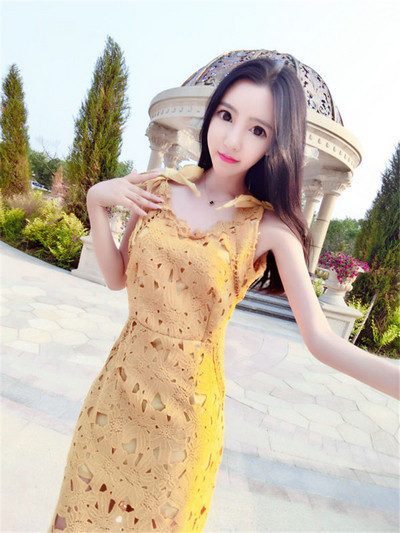 Rochie elegantă de damă în alb, verde și galben