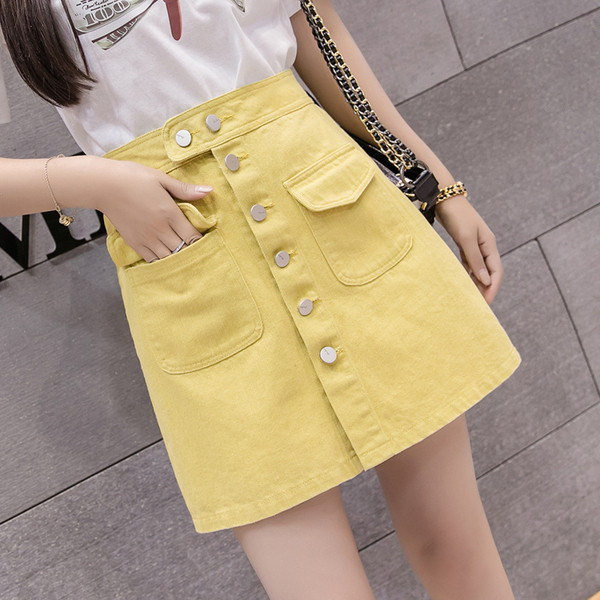 Fusta de dama eleganta cu talie inalta si nasturi in bej, galben, alb, mov si negru