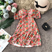 Rochie moderna de dama cu umerii goi si motive florale