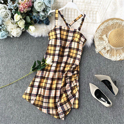 Rochie de dama moderna in carouri model asimetric cu fermoar