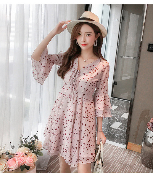 Κομψό γυναικέιο φόρεμα  με μανίκι λωτού σε ροζ χρώμα