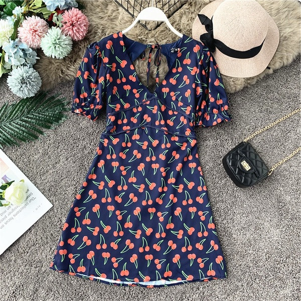 Modern női ruha csupasz háttal és rövid ujjal, két színben