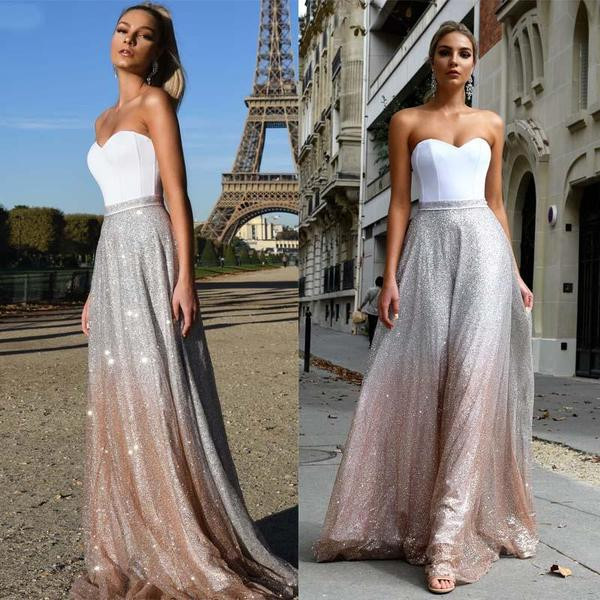 Γυναικείο μακρύ φόρεμα ευρύ σχέδιο σε ανοιχτό χρώμα