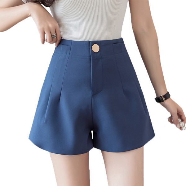 Модерен дамски къс панталон в три цвята