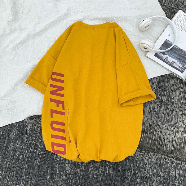 Férfi póló széles modell több színben felirattal