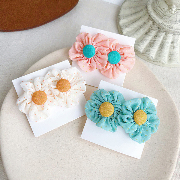 Női virág alakú fülbevaló három színben