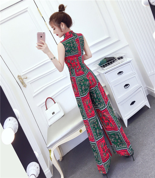 Színes női overál két színben hasítékkal