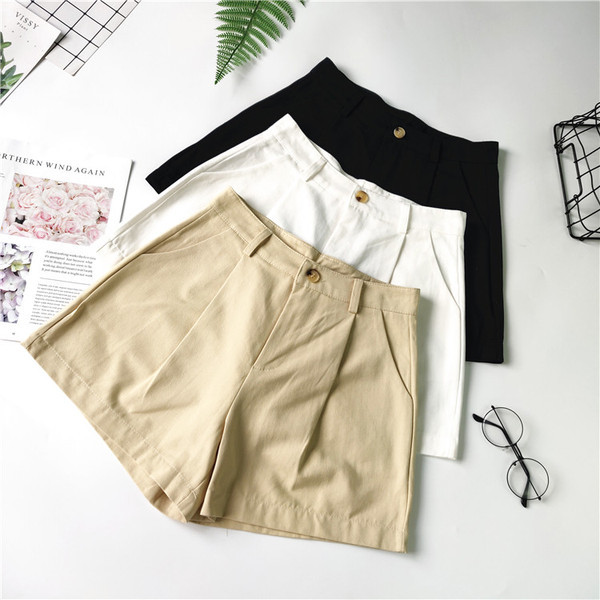 Ежедневни дамски къси панталони в три цвята