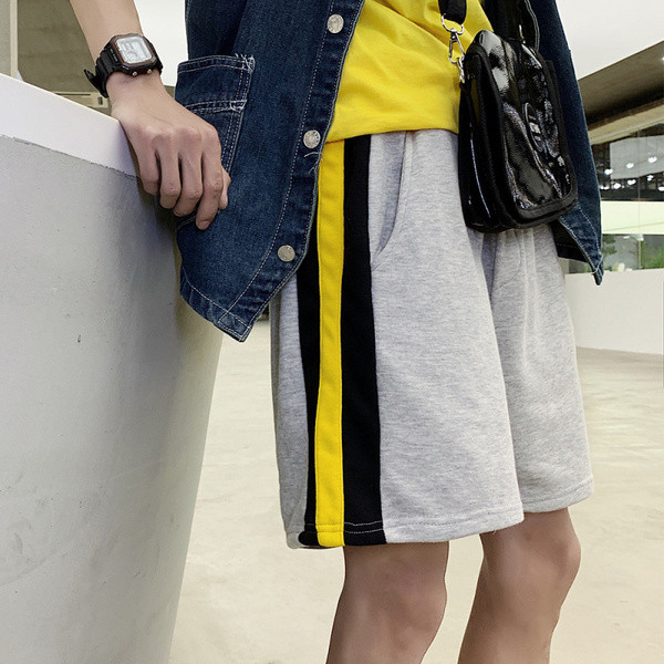 Férfi sport rövidnadrág színes szegéllyel fekete, szürke és bézs színben