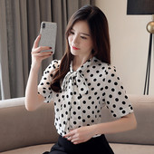 Σύγχρονη γυναικεία μπλούζα με μανίκι 3/4