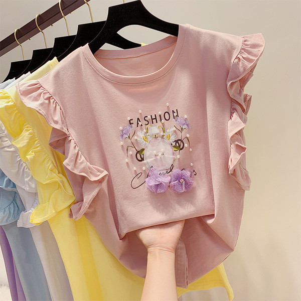 Bluză de damă elegantă cu mâneci scurte în element 3D