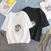 Modern férfi póló széles modell több színben rátéttel