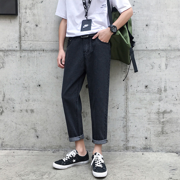 Aktuális férfi farmer sima modell kék és fekete színben