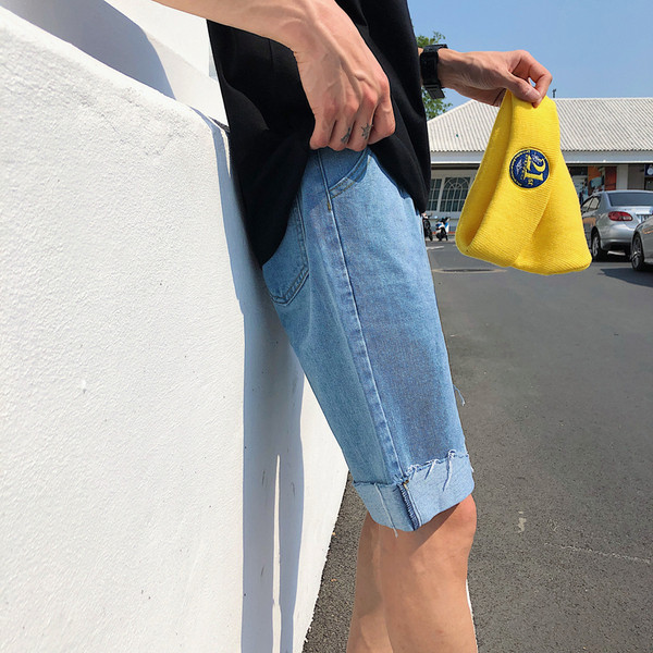 Pantaloni scurți din denim pentru bărbați de culoare deschisă