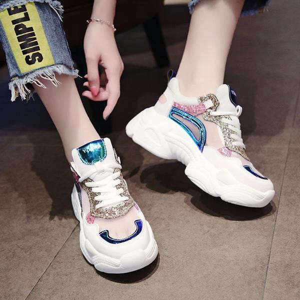 Casual γυναικεία αθληθηκά παπούτσια σε λευκό χρώμα