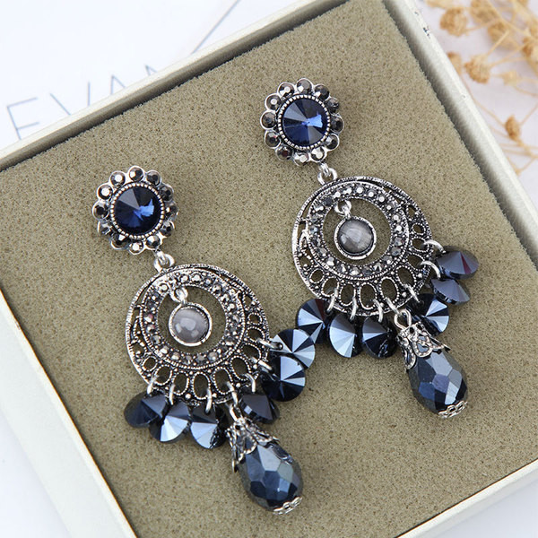 Cercei eleganti de dama cu pietre in albastru