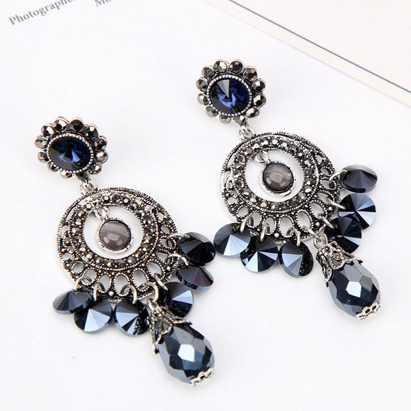 Cercei eleganti de dama cu pietre in albastru