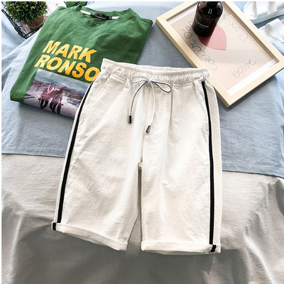 Modern férfi rövidnadrág oldalsó szegéllyel, különböző színekben