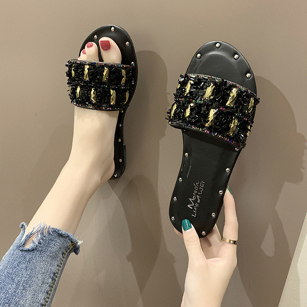 Κομψές γυναικείες παντόφλες με πέτρες σε τρία χρώματα