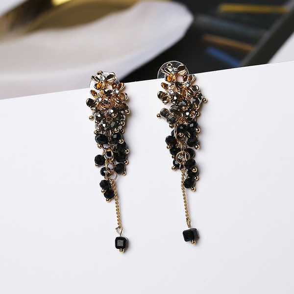 Női hosszú fülbevaló három színben kövekkel