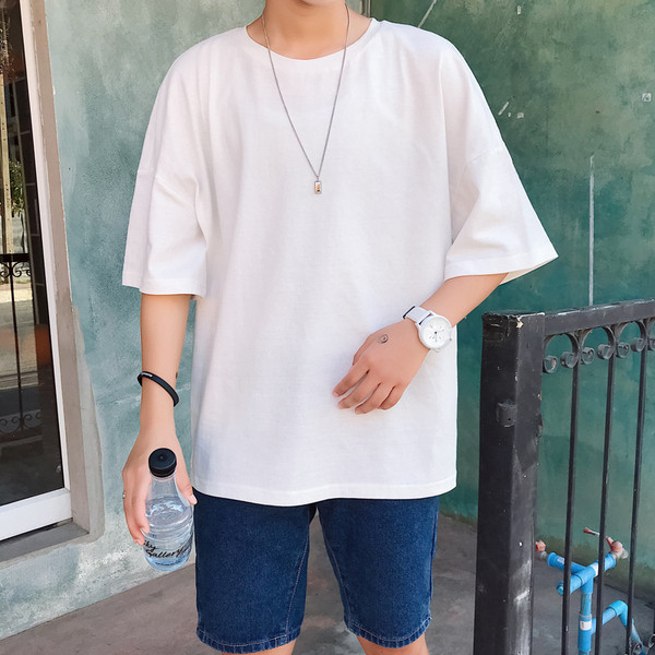 Tricou barbatesc modern cu buzunare si aplicatie in mai multe culori