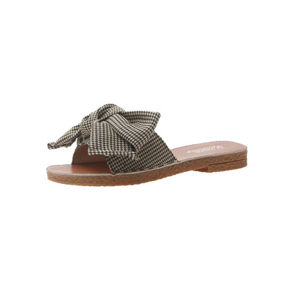 Γυναικείες παντόφλες με κορδέλα σε δύο χρώματα