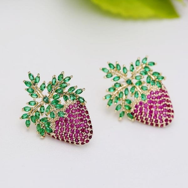 Modern női fülbevaló kövekkel, rózsaszín és fehér színben