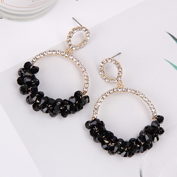 Cercei moderni de dama in negru si roz