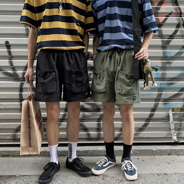 Pantaloni scurți pentru bărbați model nou cu buzunare mari în mai multe culori