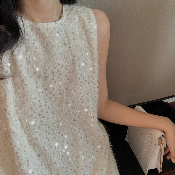 Stílusos női ruha flitterekkel széles modell két színben