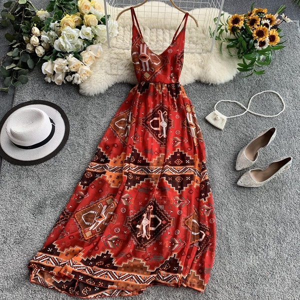 Rochie lunga de dama eleganta cu bretele subtiri