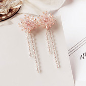 Cercei lungi de dama in alb si roz