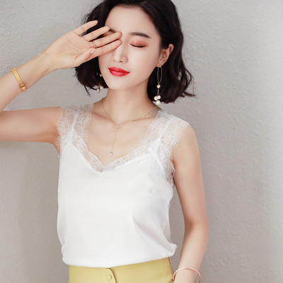 Modern női felső, csipkepántokkal, többféle színben