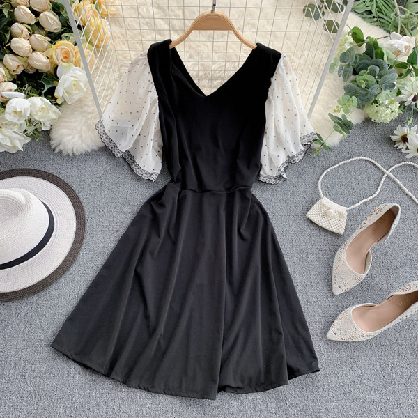 Rochie moderna de dama de culoare neagra