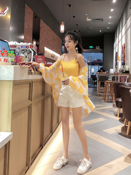 Női hosszú ujjú mellény három színben