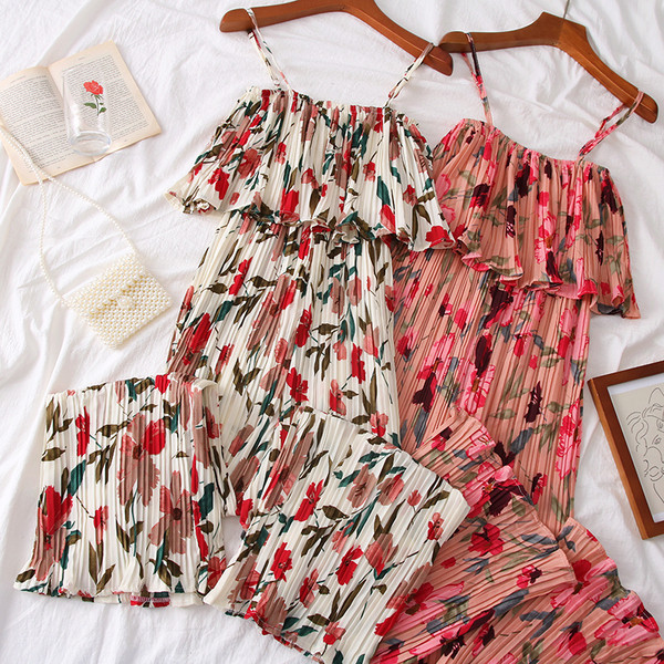 Modern női overall több színben virágos motívumokkal