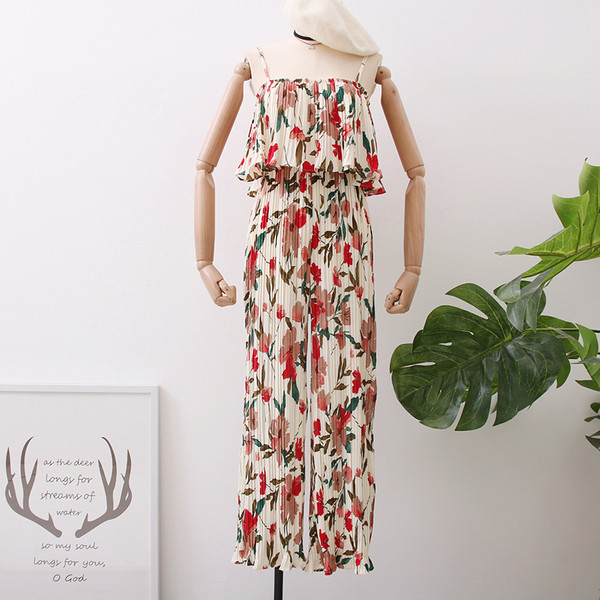 Modern női overall több színben virágos motívumokkal