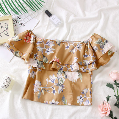 Κομψή γυναικεία μπλούζα σε διάφορα χρώματα με floral μοτίβα