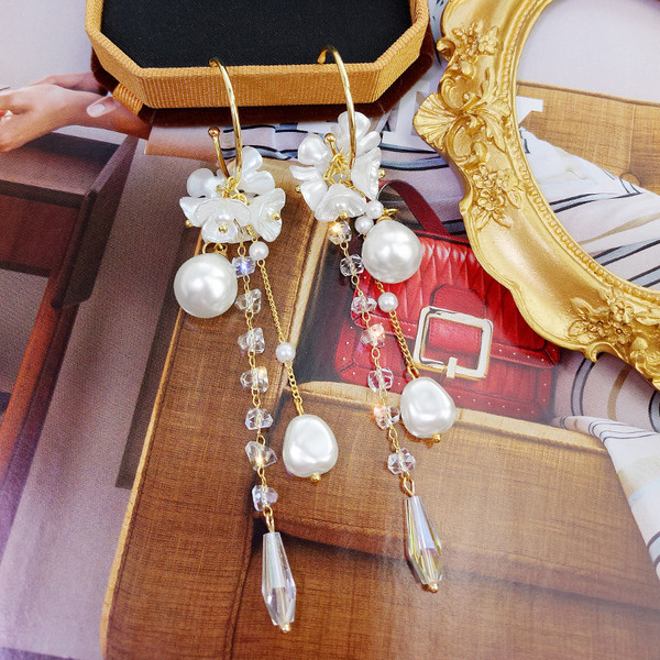 Cercei de top dama cu perle decorative