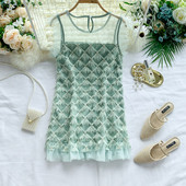 Κομψό γυναικείο φόρεμα ευρύ μοτίβο σε λευκό, μπεζ και πράσινο χρώμα