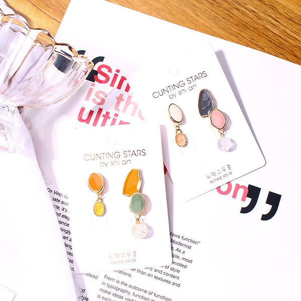 Jelenlegi női fülbevaló - két színben