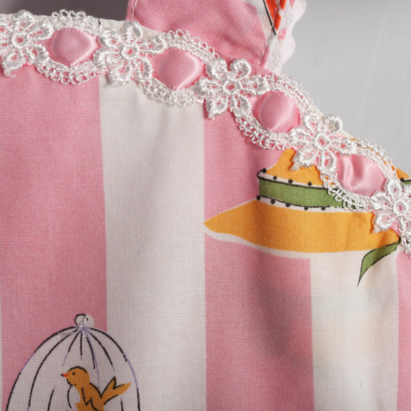 Színes csíkos ruha lányoknak pántos