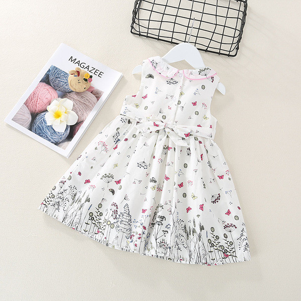 Modern szabású fehér gyerekruha lányoknak