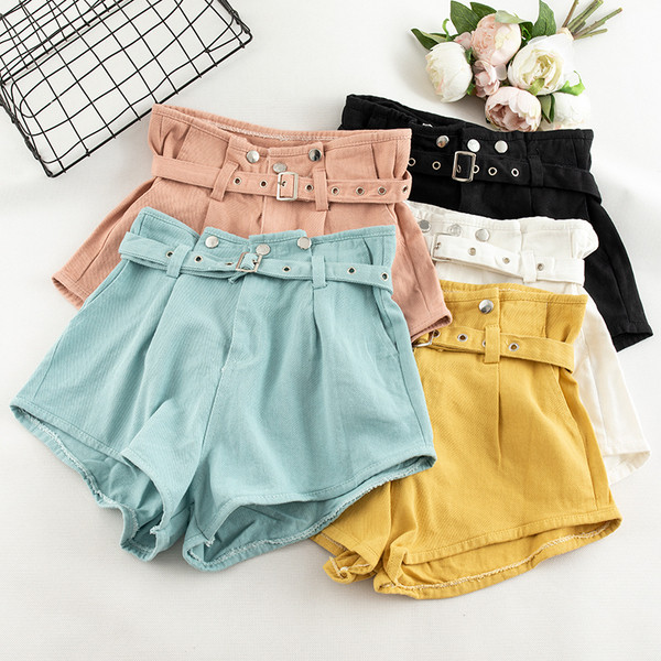 Κομψά γυναικεία σορτς με ψηλή μέση σε διάφορα χρώματα