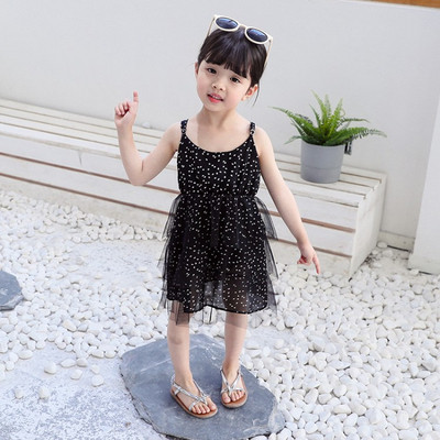 Modern gyerekruha három színben vékony pántokkal