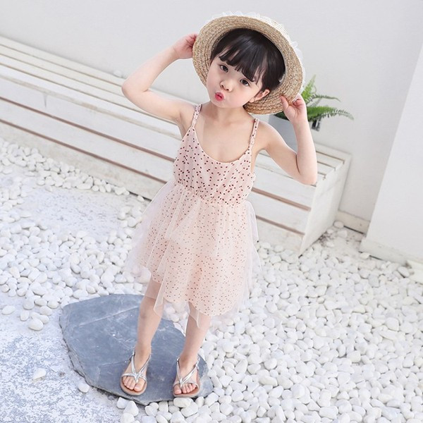 Modern gyerekruha három színben vékony pántokkal