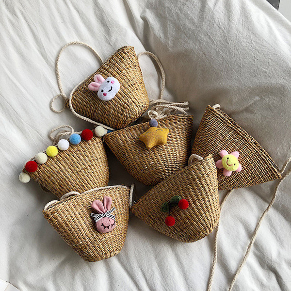 Új modell női kötött táska 3D elemmel - többféle modell