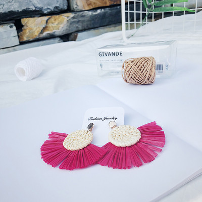 Cercei eleganti de dama in mai multe culori