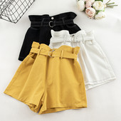 Σύντομα γυναικεία παντελόνια με ψηλή μέση και ζώνη σε διάφορα χρώματα