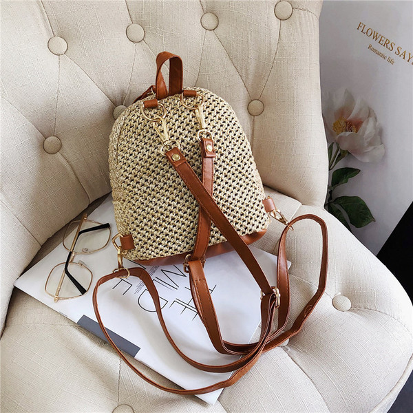 Rucsac de dama tricotat cu decor cu paiete